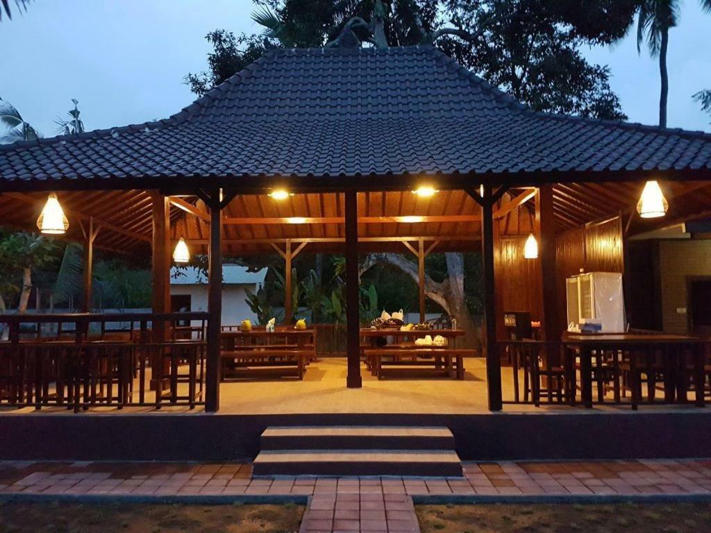 Buana Ecofarm Ecolodge Grokgak Exterior photo
